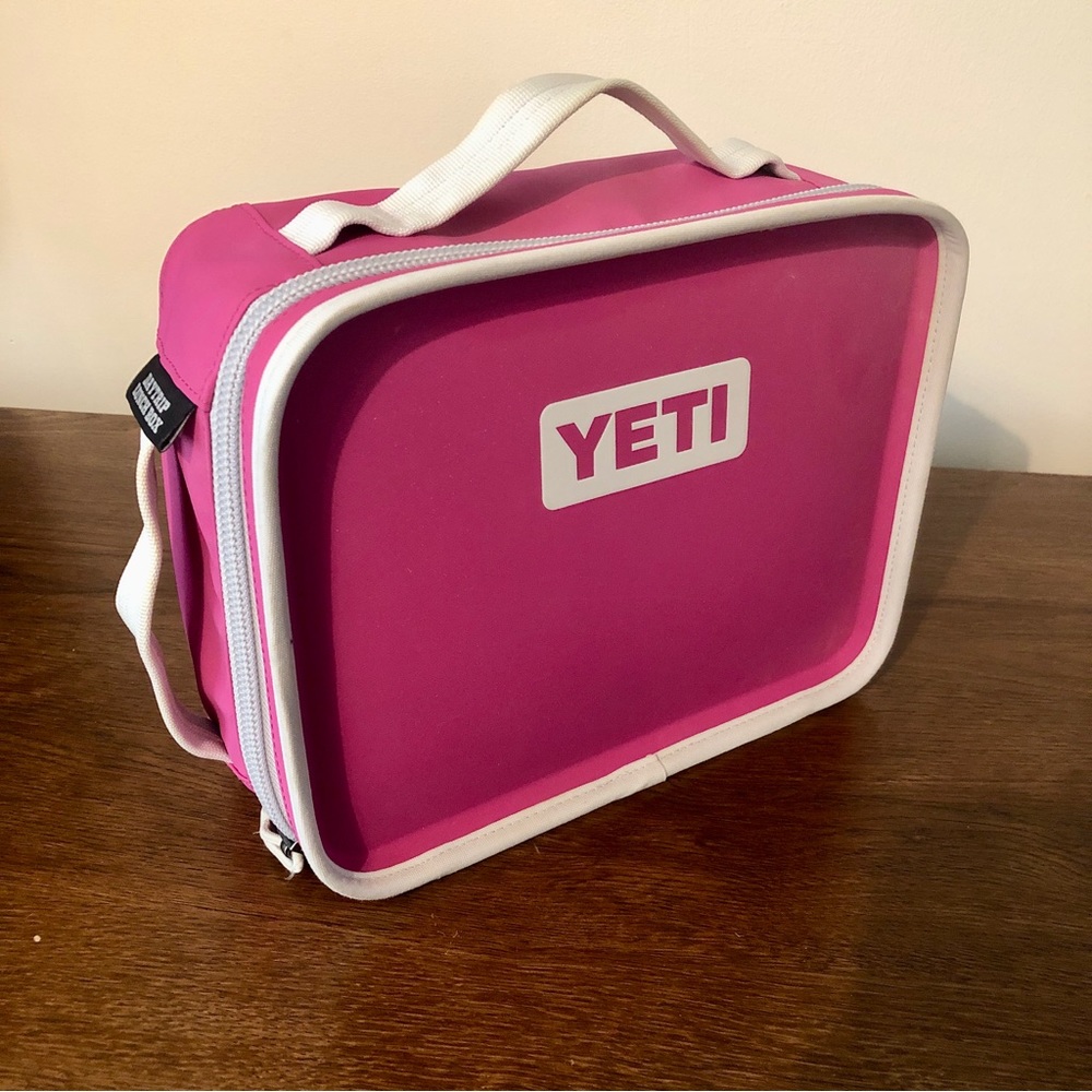 YETI Daytrip Lunch Box, Prickly Pear Pink